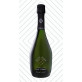 Appréciez l'élégance de notre bouteille de champagne Saint Clément sur votre table.